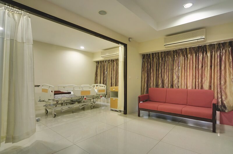 Suite room at Shyam Urosurgical Hospital